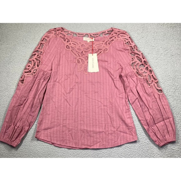 Solitaire Tops - Solitaire Top Women's‎ Small Dusty Pink Open Work Lace Feminine Romantic Dainty